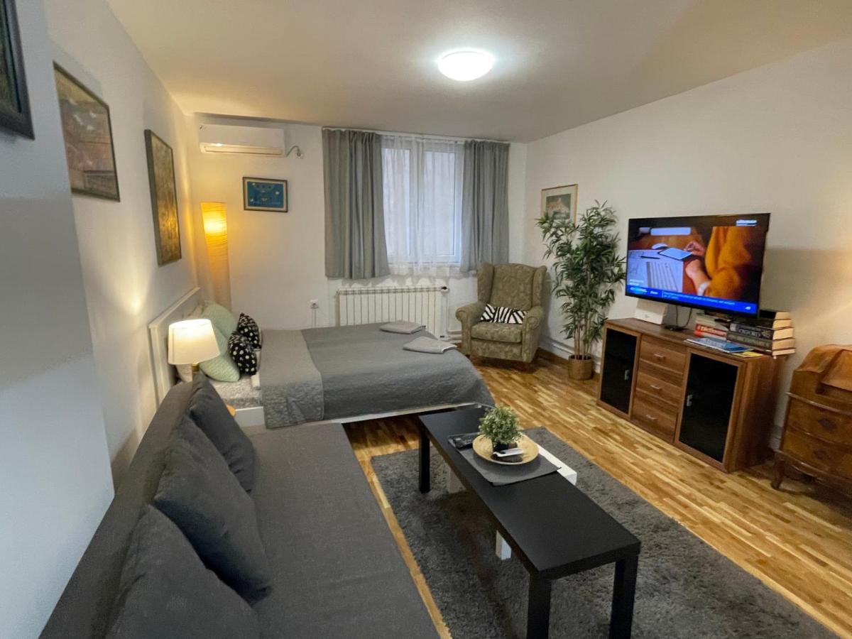 Apartment Axis Mundi Belgrade